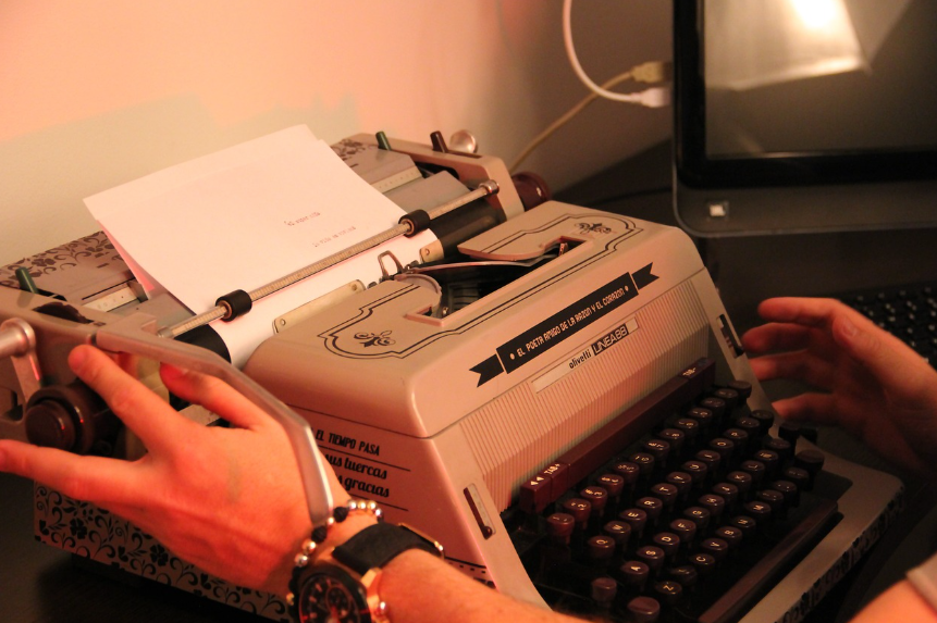 英语广告配音多少钱?