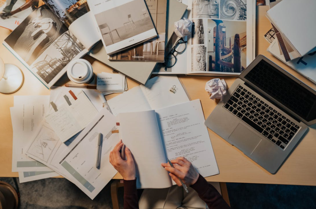 台词翻译包括哪些内容？