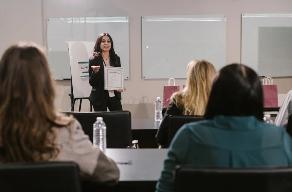 翻译公司提供专业视频字幕翻译服务！