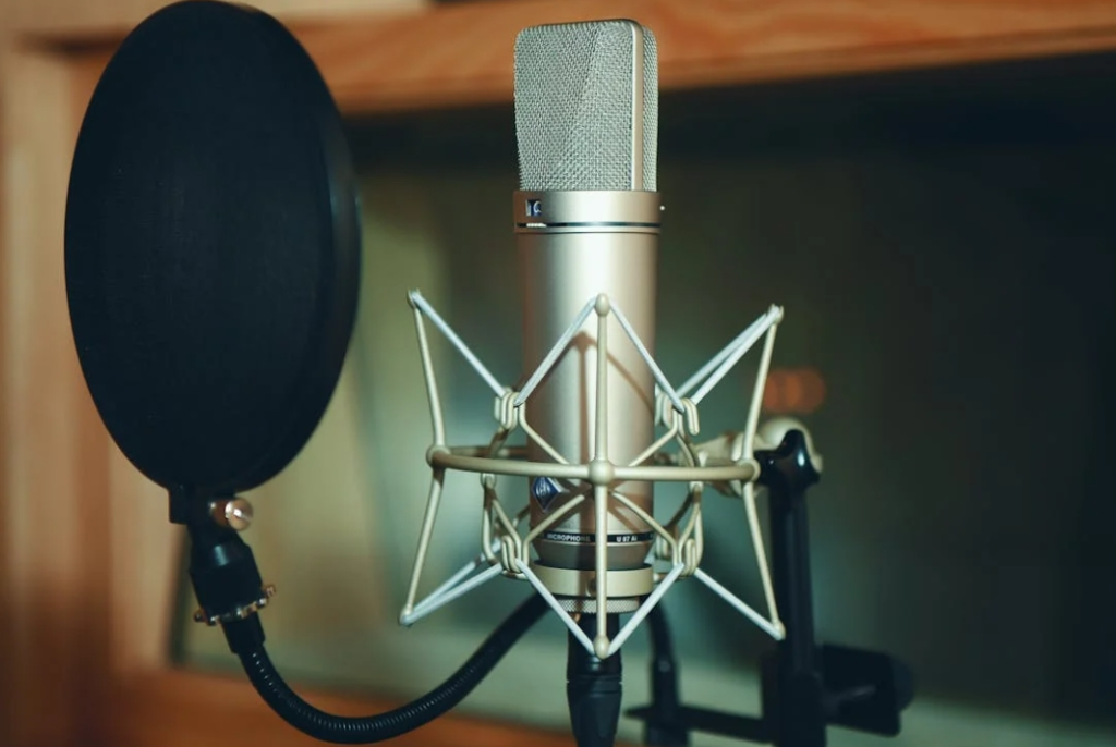 比赛视频配音翻译公司需要具备哪些资质？