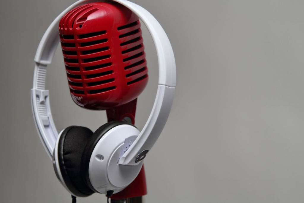 泰语AI字幕翻译及配音服务怎么收费？